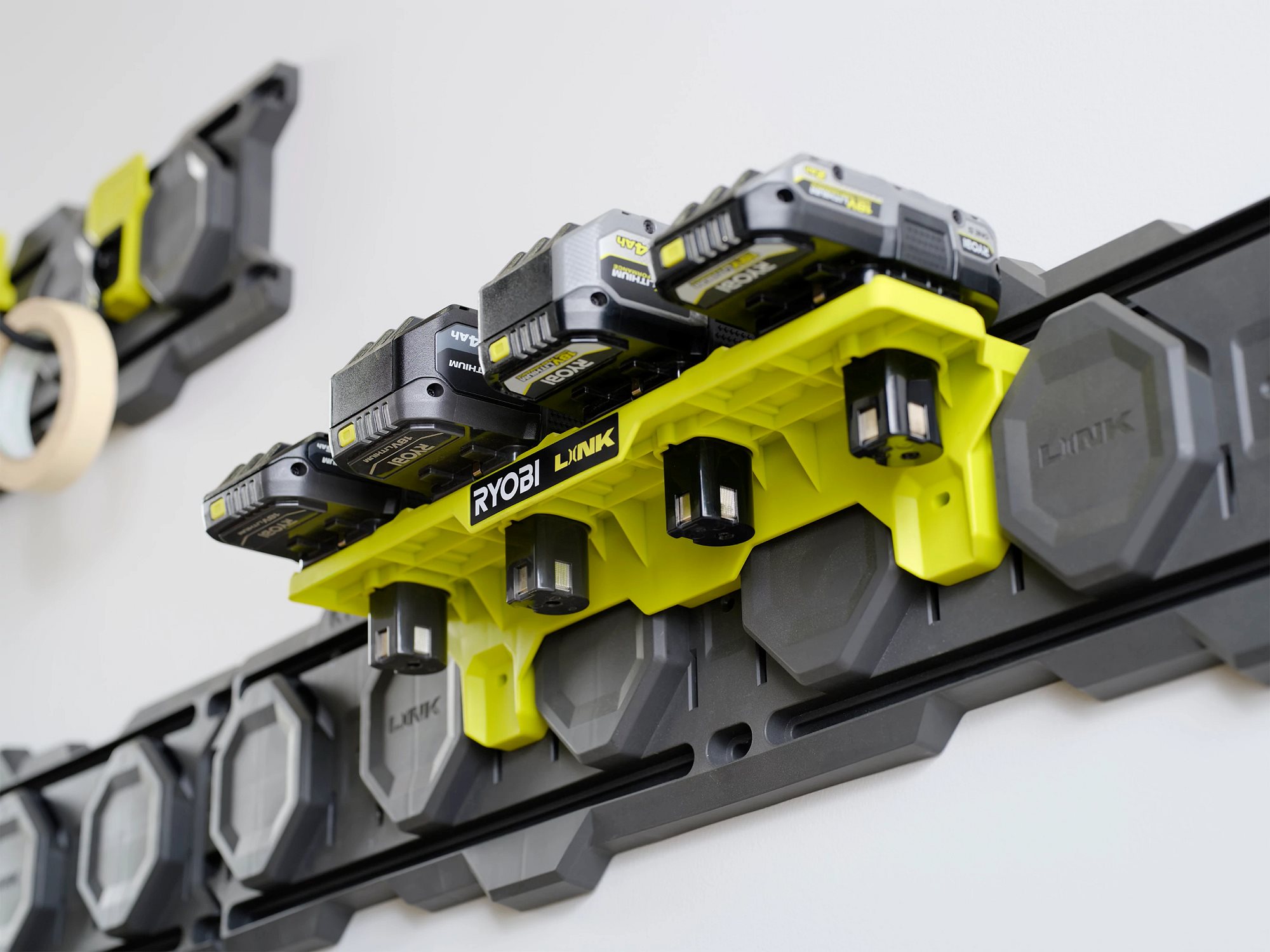 How to store garden and power tool batteries