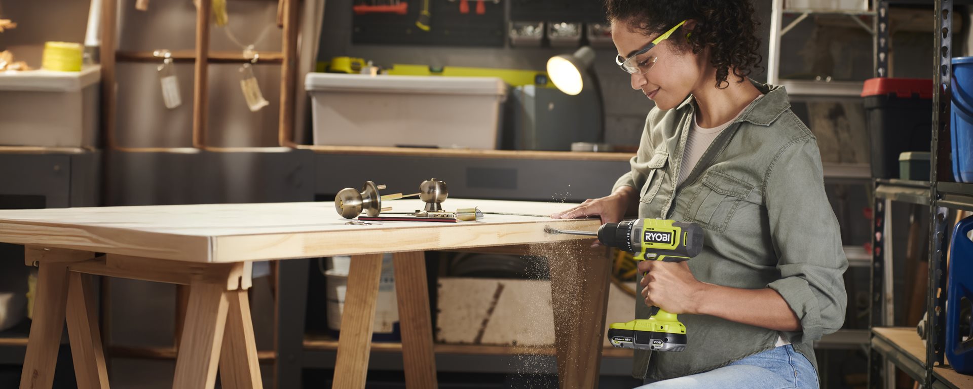 DIY íróasztal: ötletek és útmutatók a saját készítésű íróasztalhoz