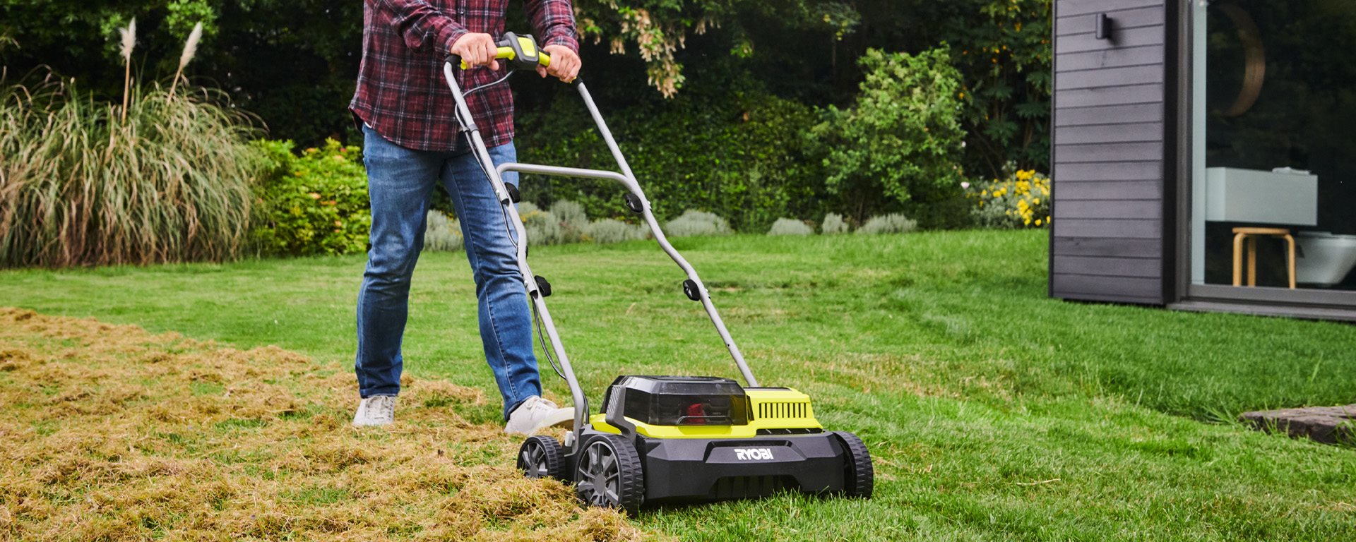 Comment scarifier une pelouse ?