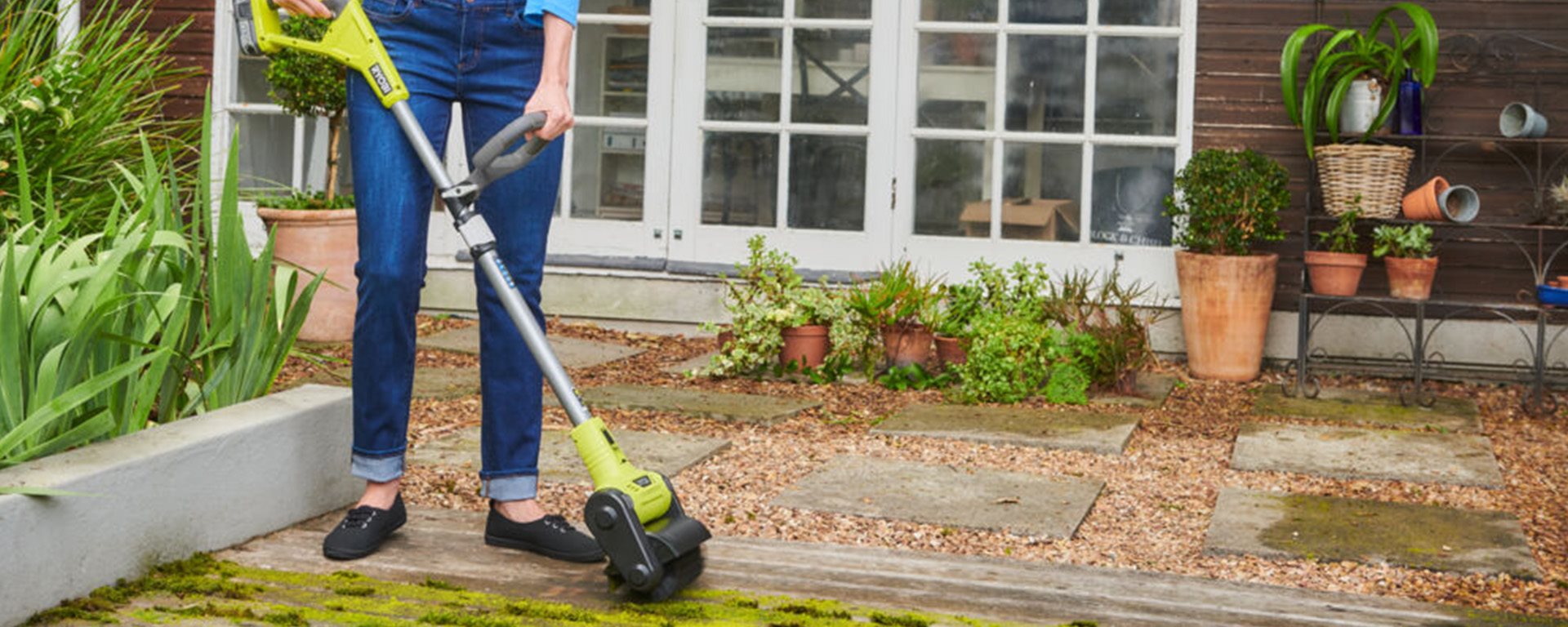 Comment nettoyer une terrasse en bois ?