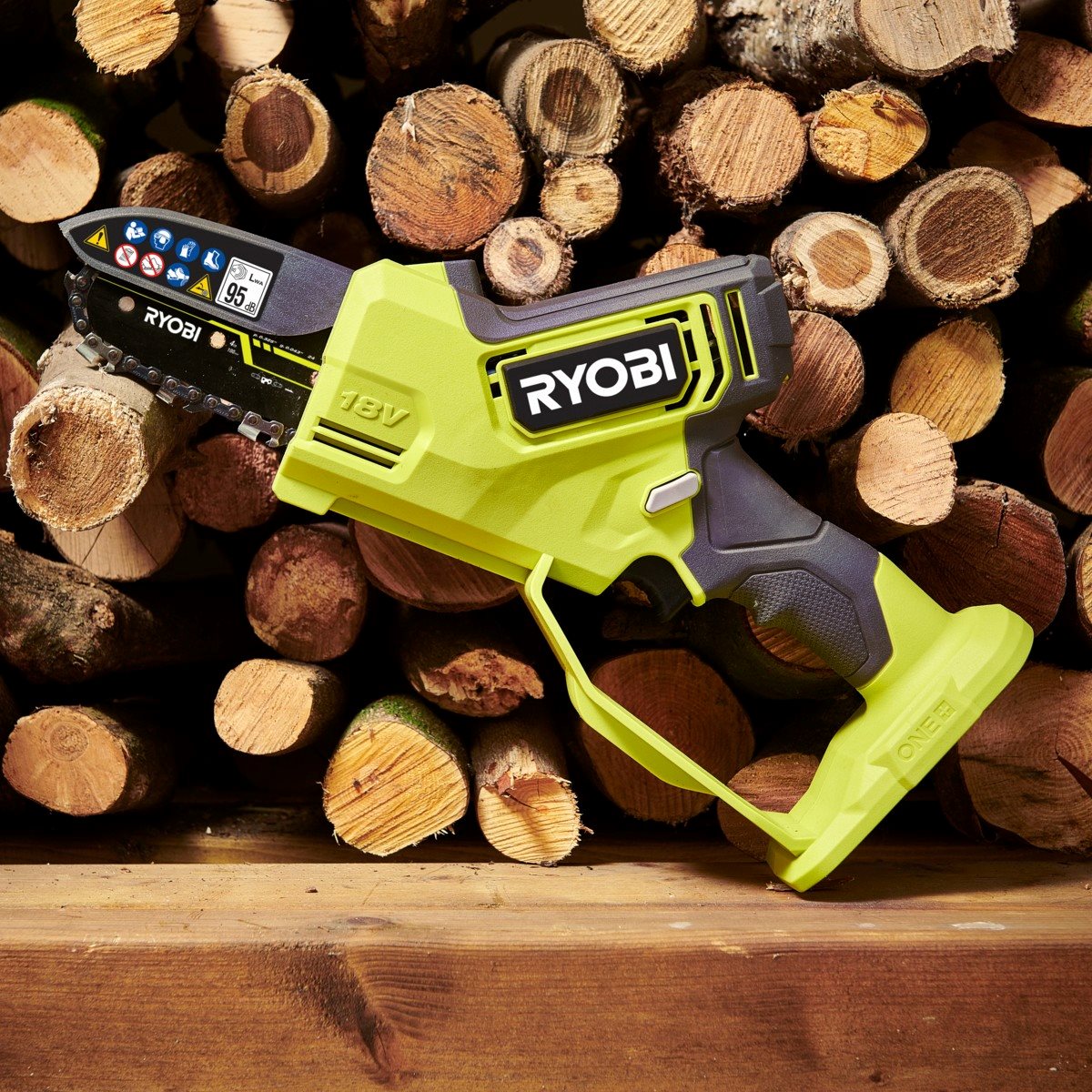 Scopri la NUOVA Elettrosega da potatura 18V