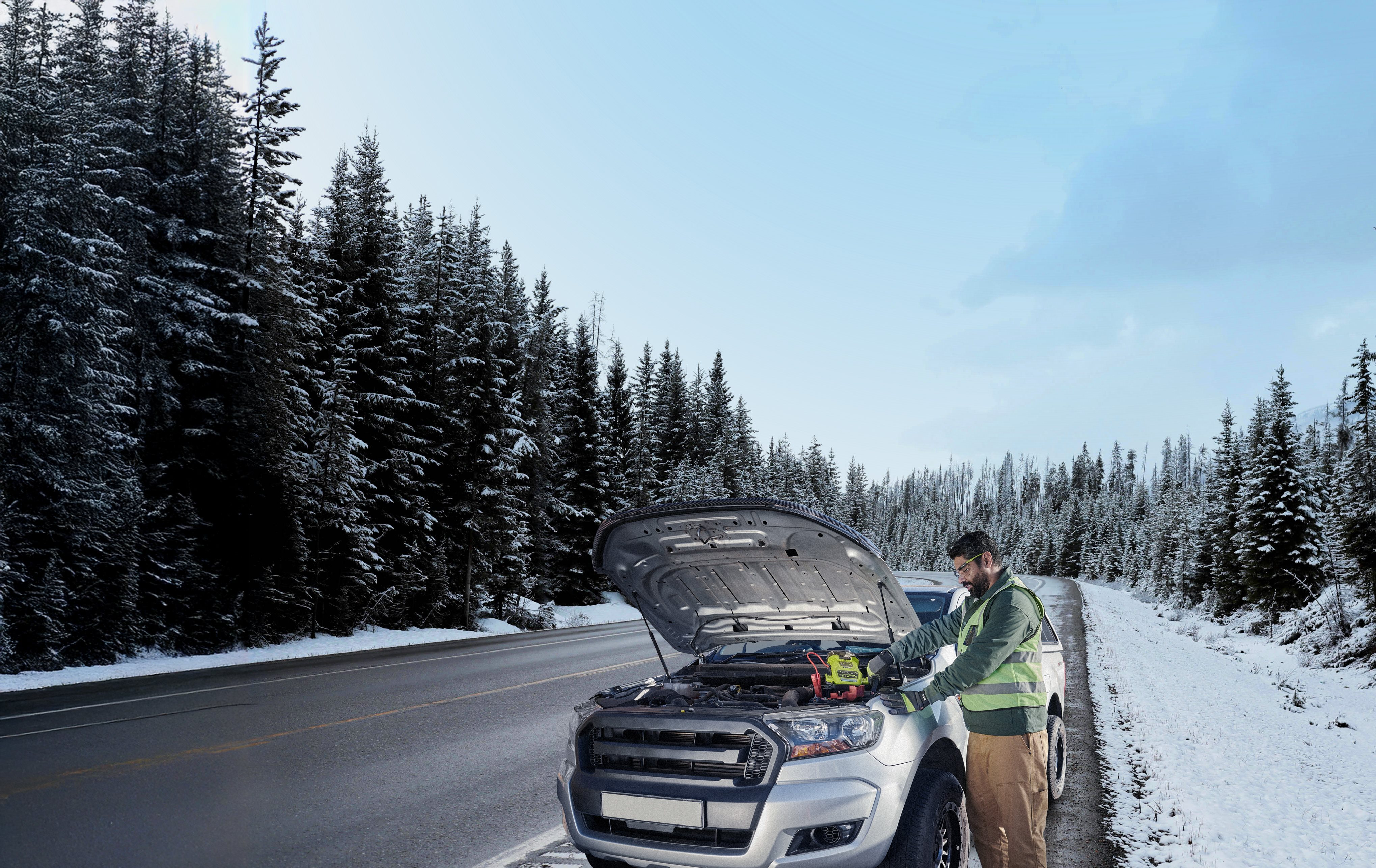 Starthjälp till bil och verktyg för punktering: här är verktygen som tar dig vidare