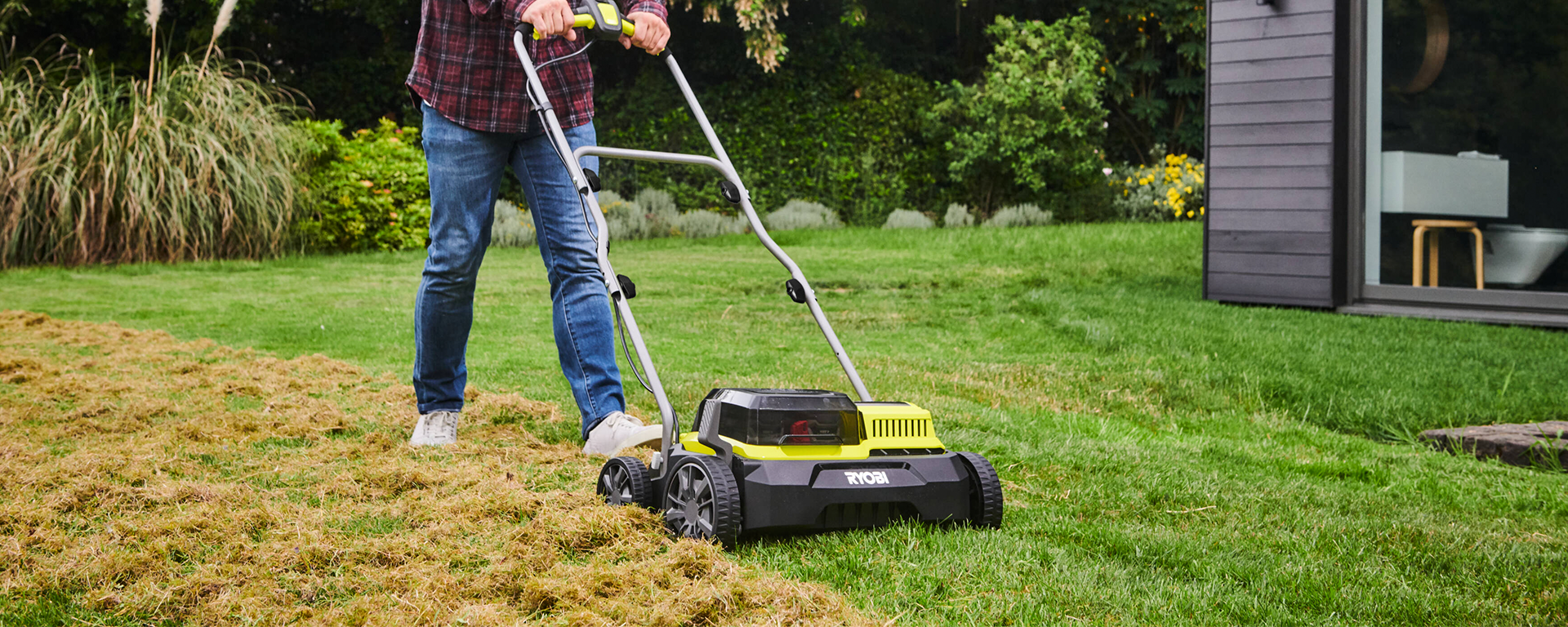 What is the best way to scarify my lawn?