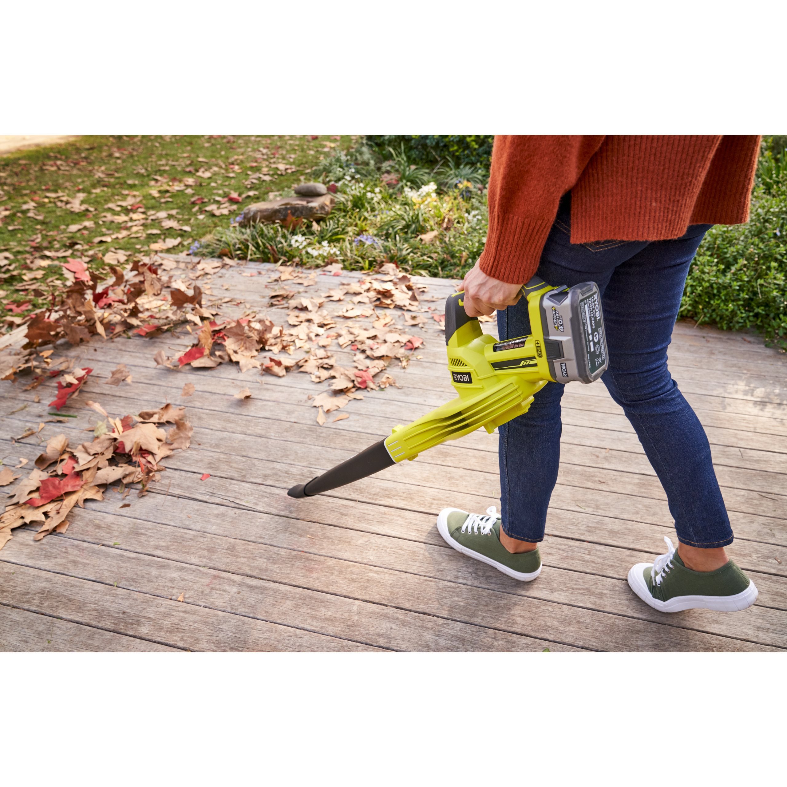 Cordless Leaf Blower 245km h Lightweight Leaf Blower RYOBI 18V ONE OBL1820S