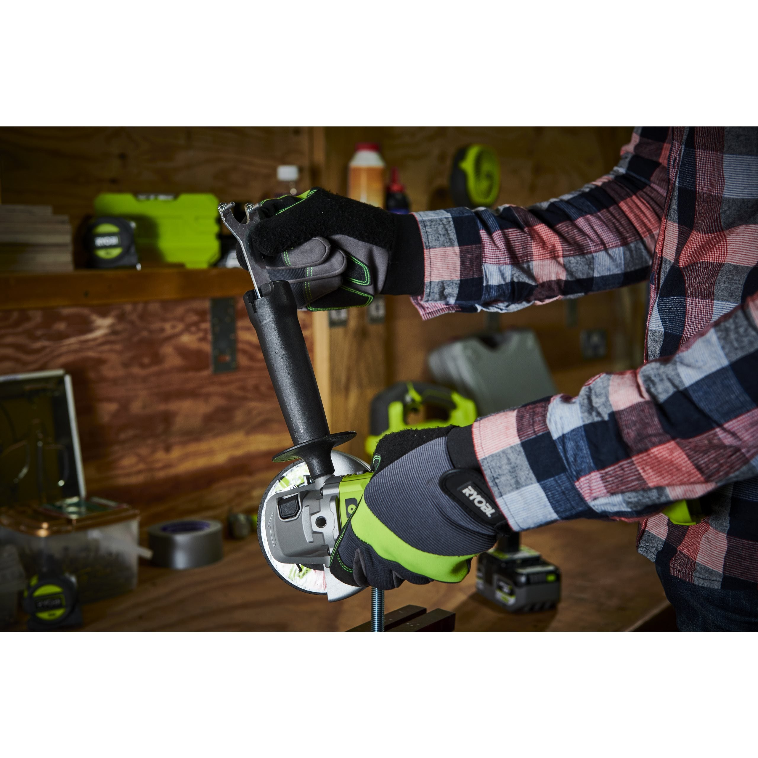 Ryobi R18AG-140S Haakse Slijper- 18V Snoerloze (1x 4.0Ah)- 5133004301 Ryobi R18AG-140S Haakse Slijper- 18V Snoerloze (1x 4.0Ah)- 5133004301