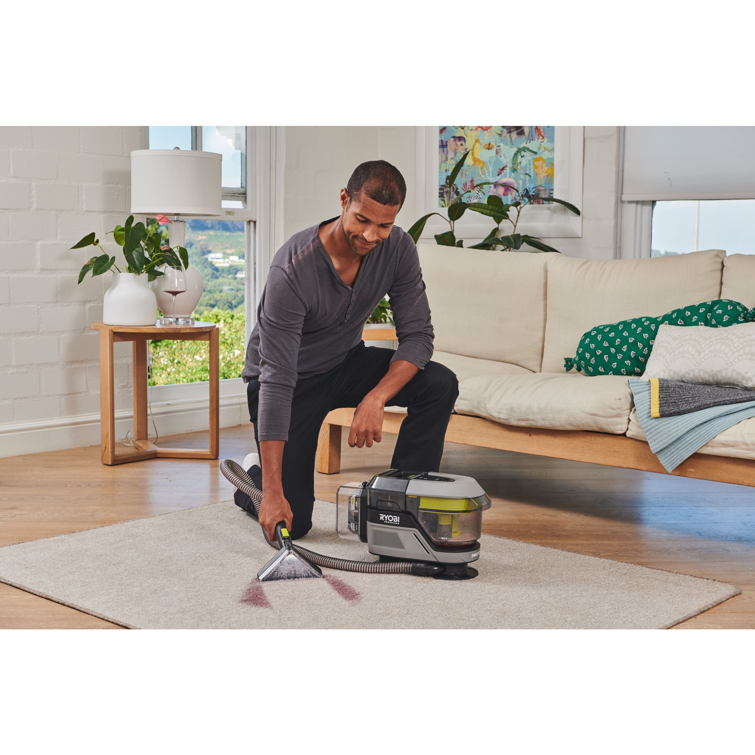 Brushless Swift Clean Stain Remover Starter Kit | RYOBI | RDC18BL
