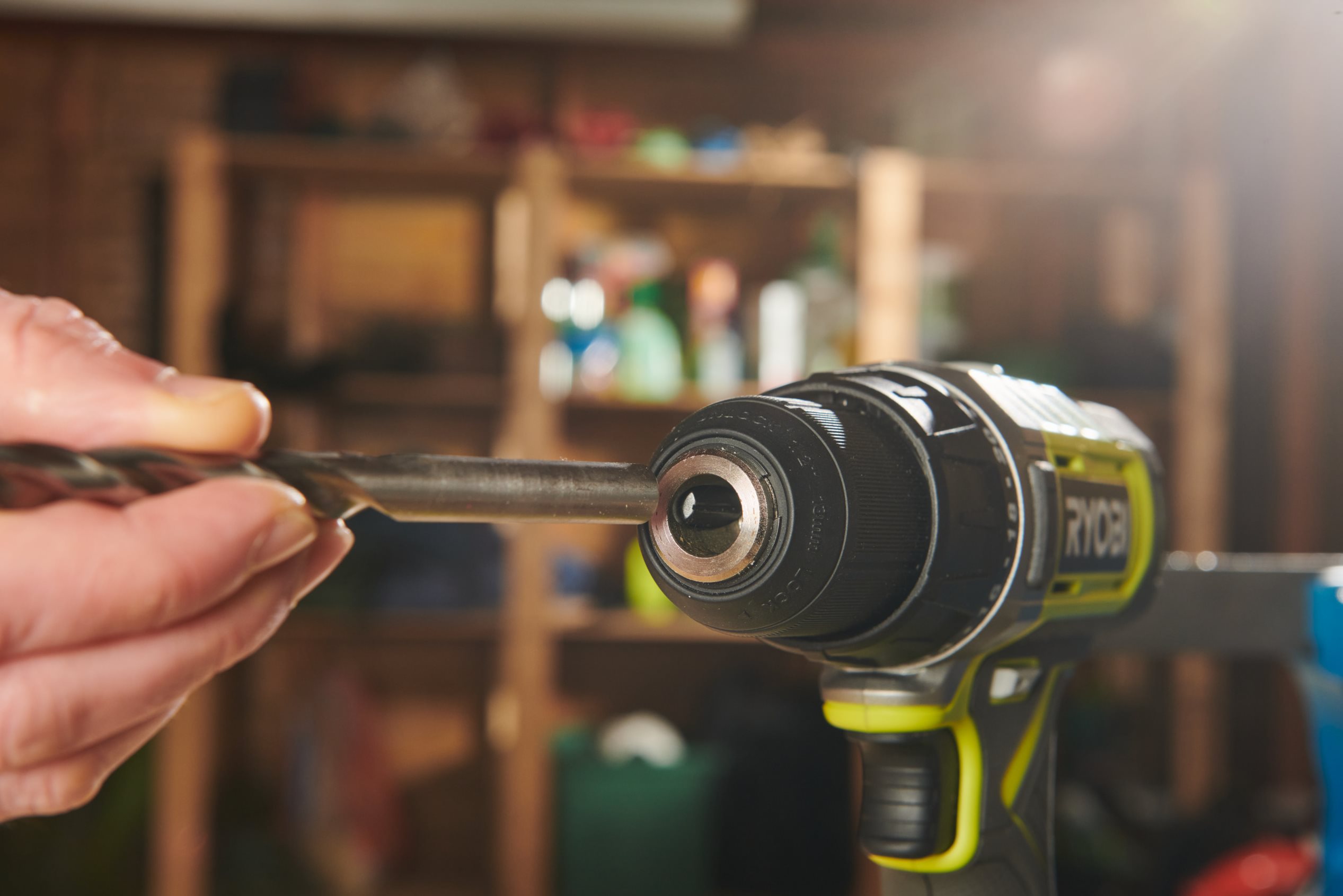 Perceuse-visseuse RDD18 Ryobi NEUVE - Bricolage Perceuse-visseuse RDD18 Ryobi NEUVE - Bricolage