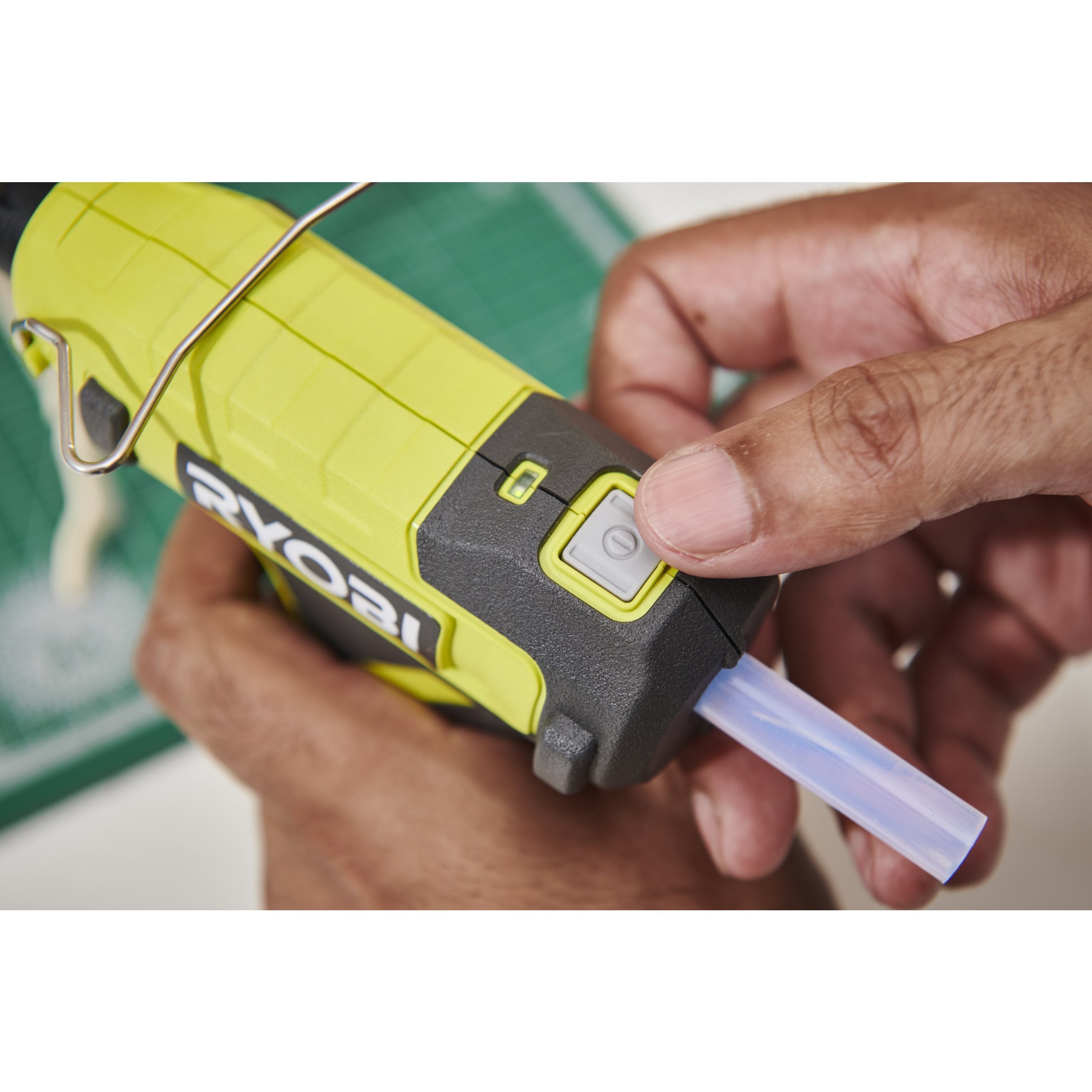 USB Lithium™ Pistol de lipit | RYOBI | RGLU4-0