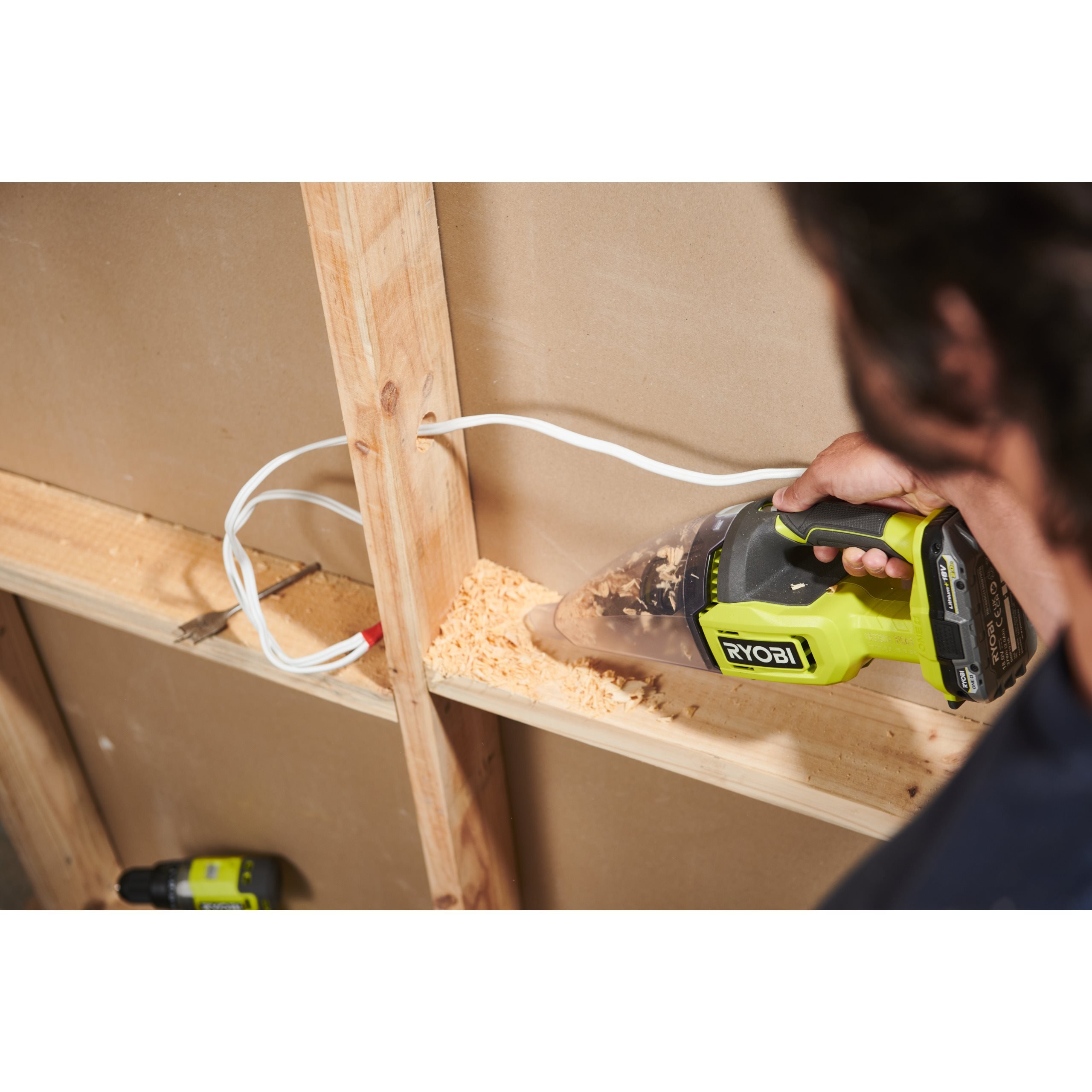 Ryobi 18v one+ online hand vac