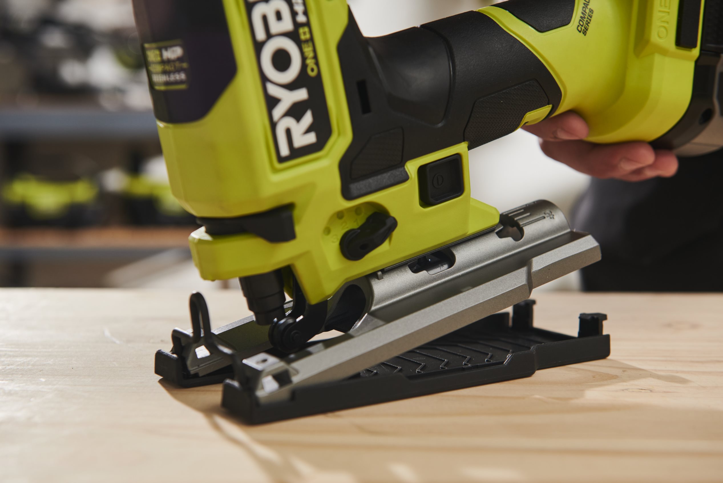 Ryobi R18JS-0 18V Li-Ion Accu decoupeerzaag body - D-greep - variabel Ryobi R18JS-0 18V Li-Ion Accu decoupeerzaag body - D-greep - variabel
