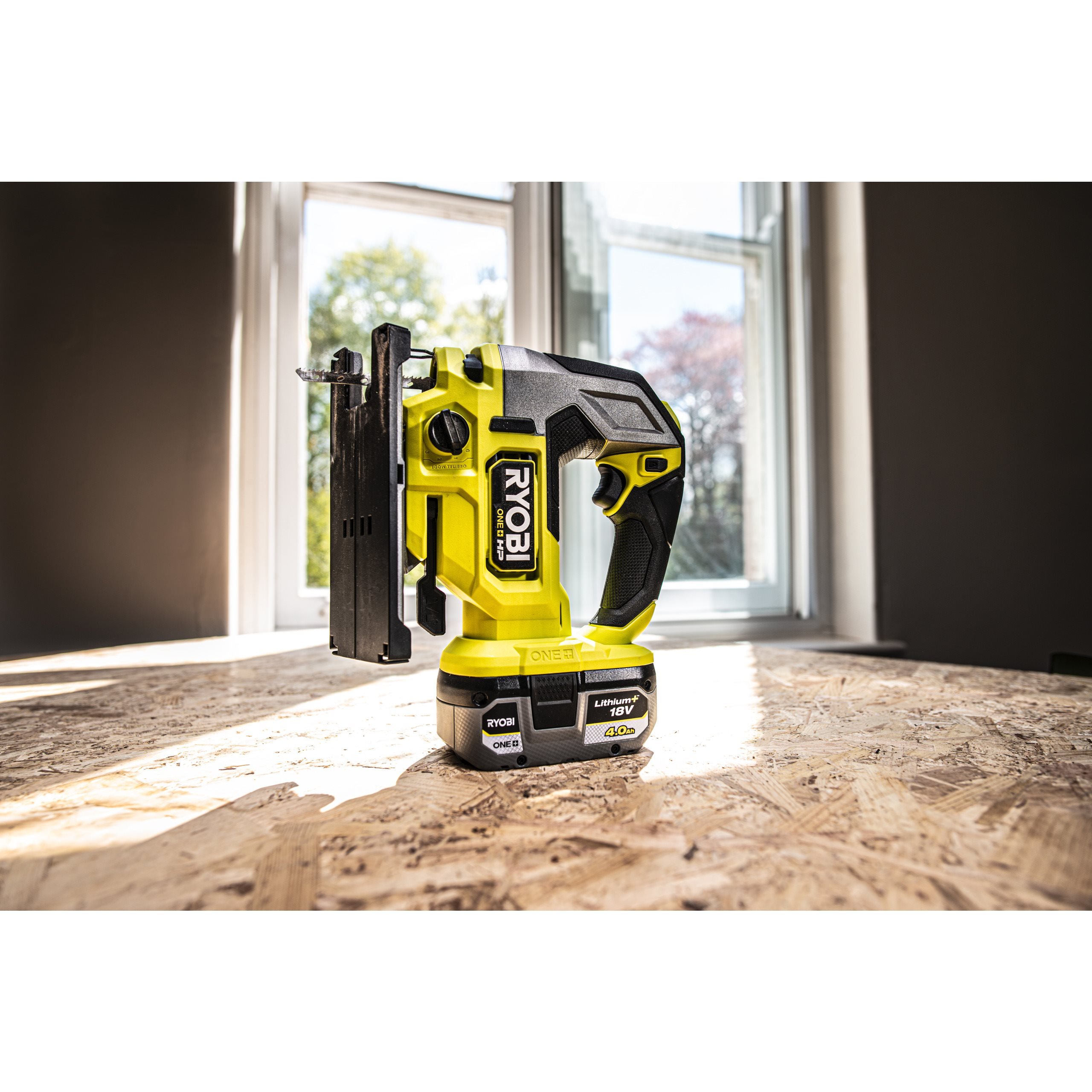 Pack ryobi scie sauteuse pendulaire 18v oneplus brushless - 135 mm