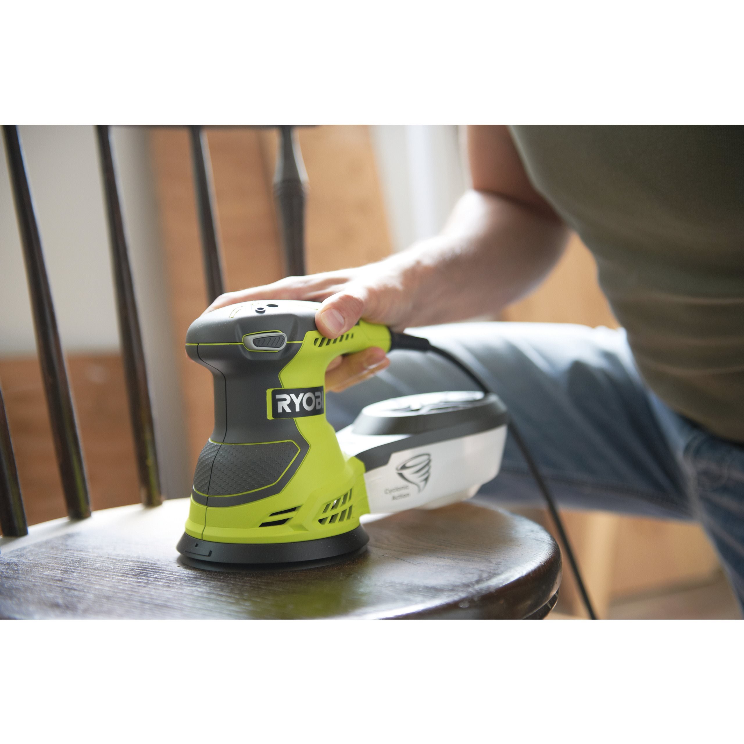 Image of Ryobi ROS310 random orbital sander