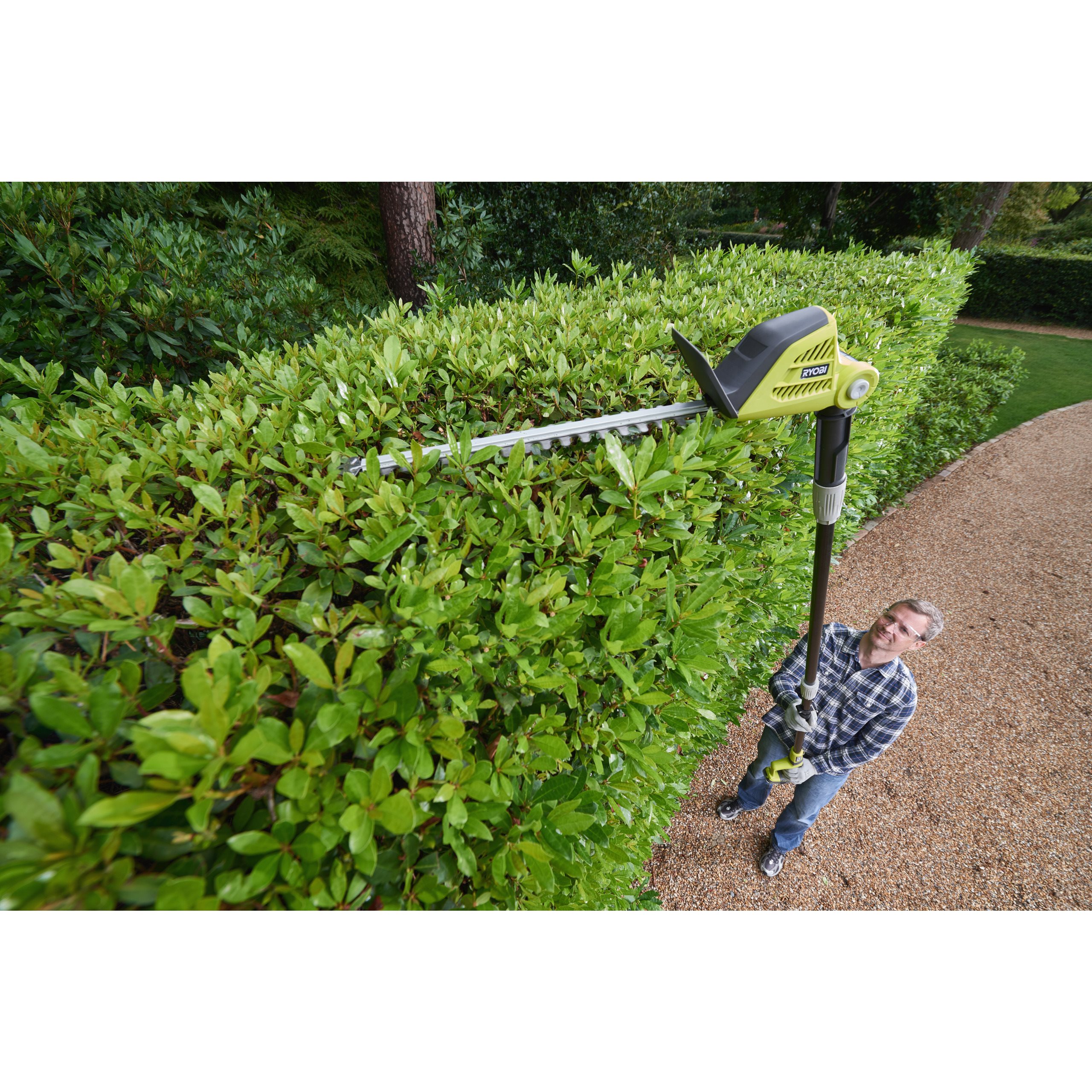 Ryobi one+ 18v opt1845 2025 cordless pole hedge trimmer