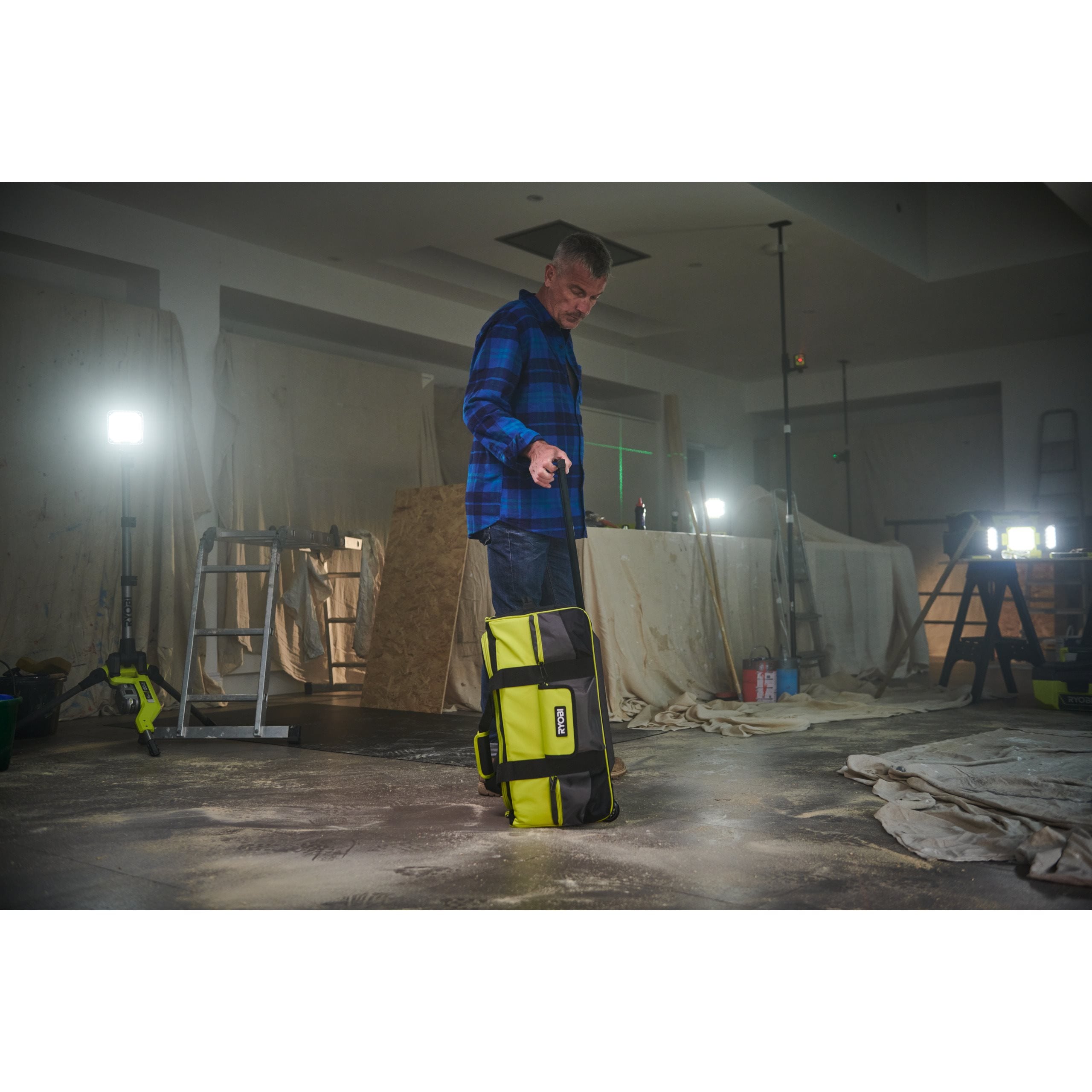 RYOBI RSSLTB2 Gereedschapstas met wielen, zwart, geel, groot RYOBI RSSLTB2 Gereedschapstas met wielen, zwart, geel, groot