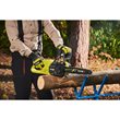 18V ONE+™ HP szénkefementes WHISPER™ 30 cm-es láncfűrész (1 x 4,0 Ah akkumulátorral)_app_shot_6