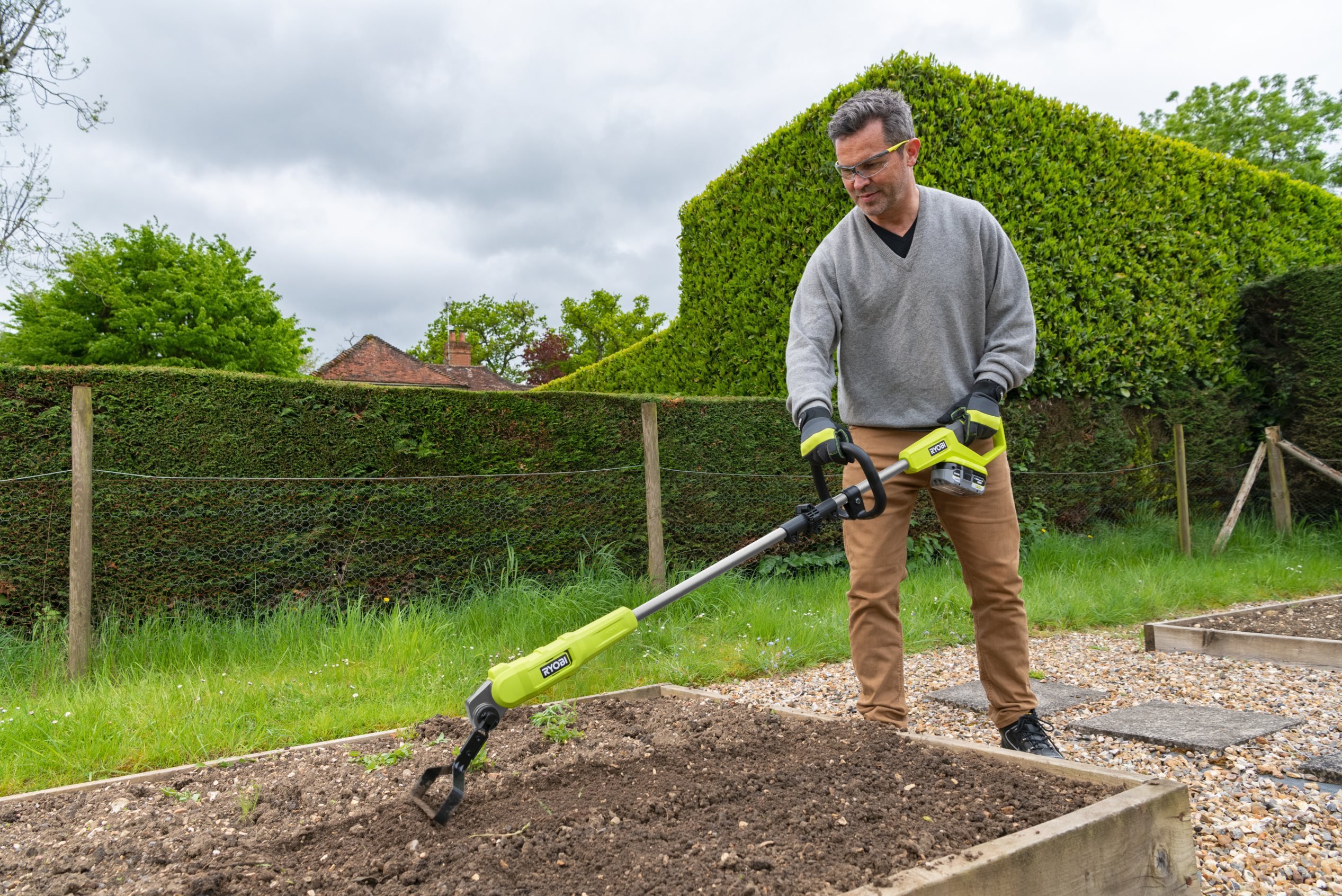 Battery Operated Ryobi One Plus Garden Tools 18V ONE+ Cordless