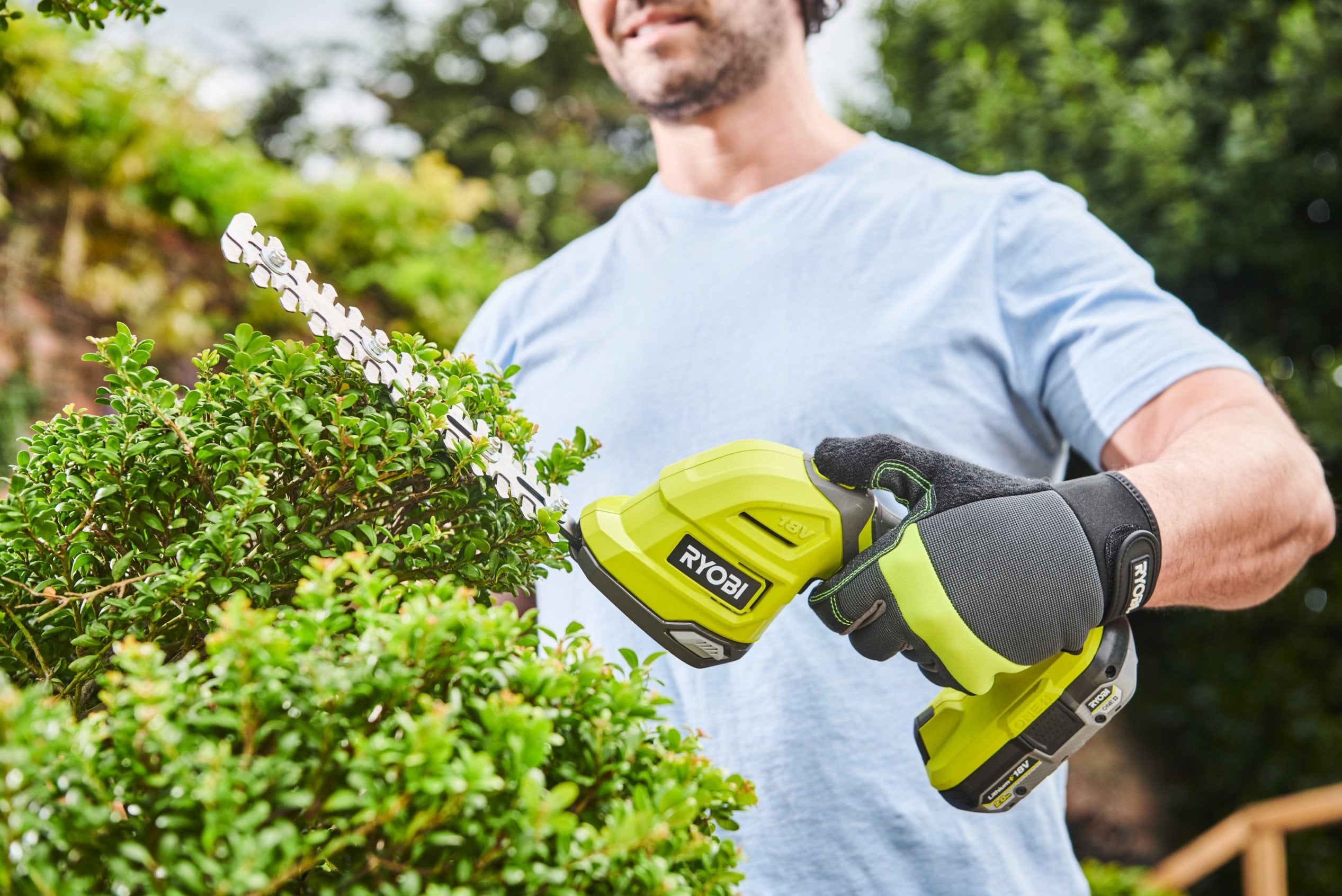 Gardena comfortcut accu-gras-buxusschaar li 09857-20 kopen? | Korting tot 31 Gardena comfortcut accu-gras-buxusschaar li 09857-20 kopen? | Korting tot 31