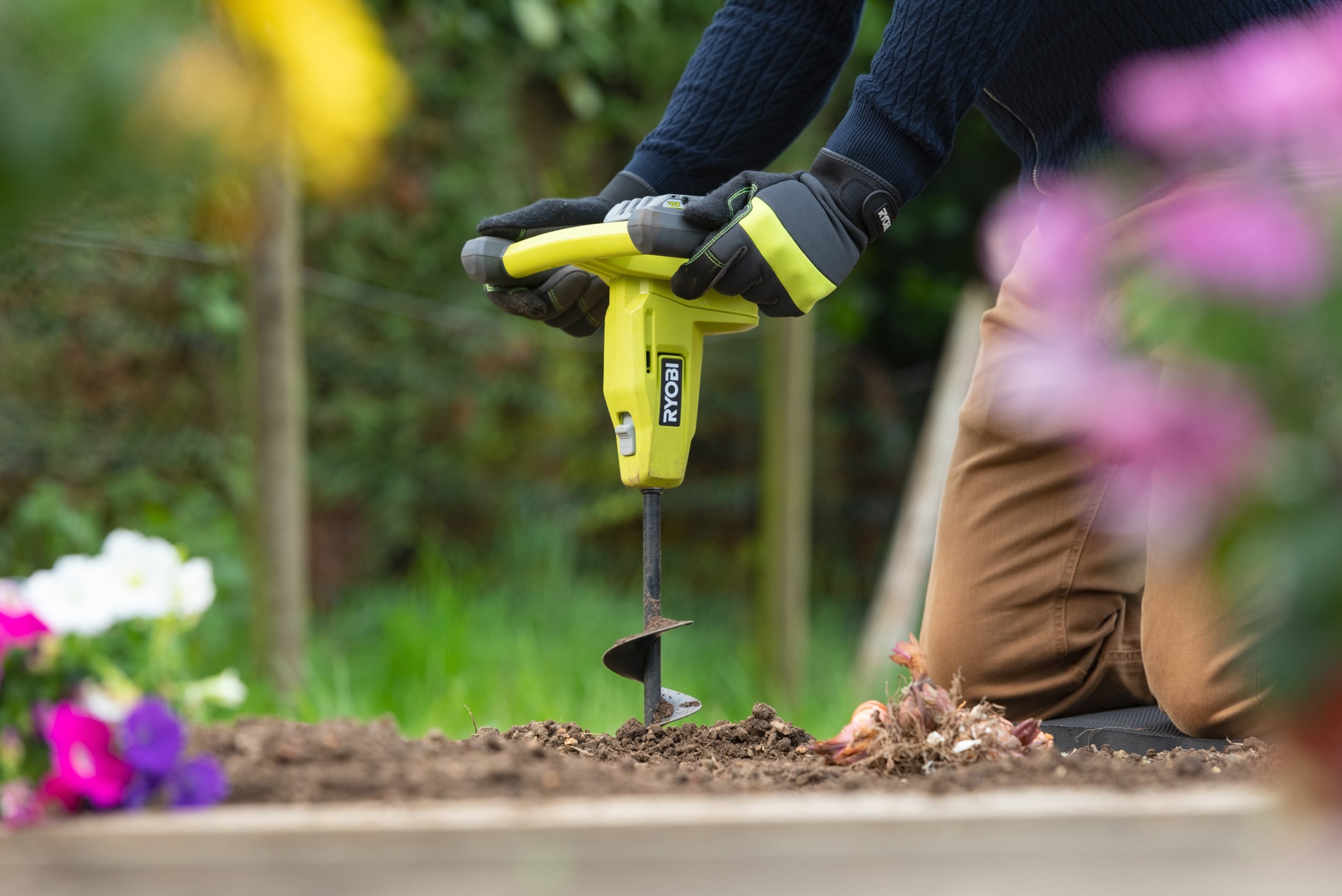 Ryobi One+ Ryobi 18v Yard Tools RYOBI 18V ONE+ 3-in-1 Mower