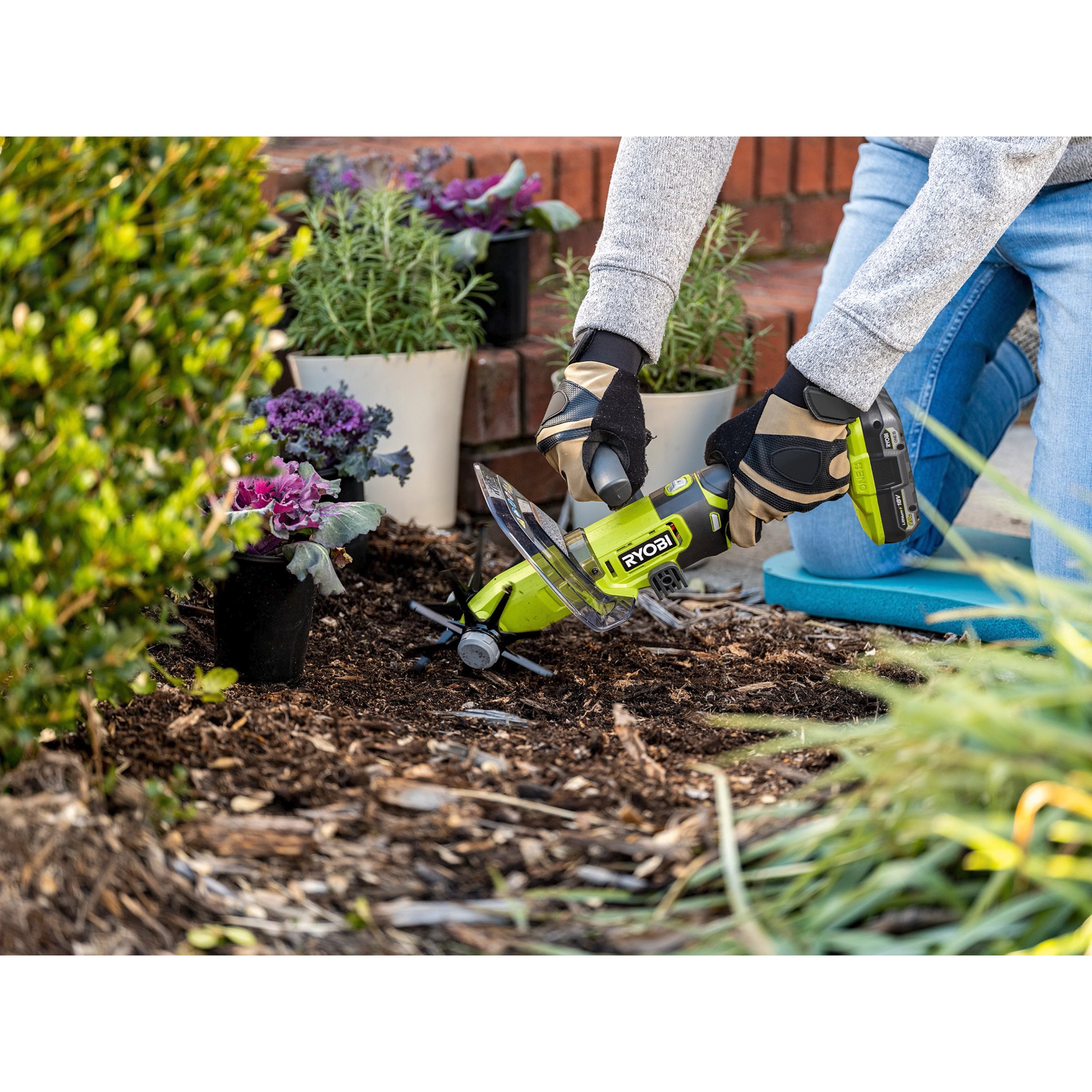 Cordless Handheld Cultivator | RYOBI 18V ONE+™ RY18HCA-0