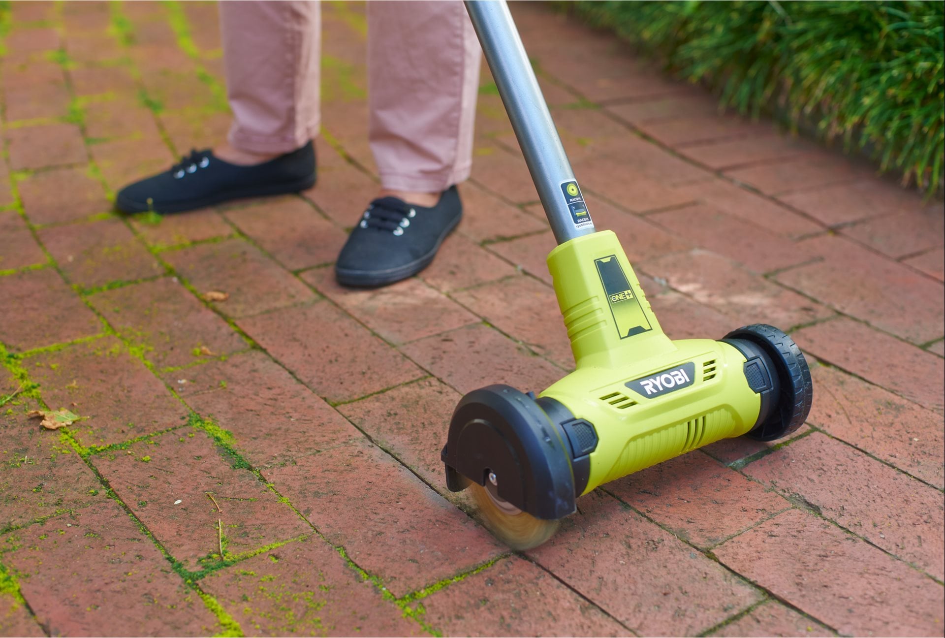 Cordless Patio Cleaner with Wire Brush | RYOBI 18V ONE+™ RY18PCA-0