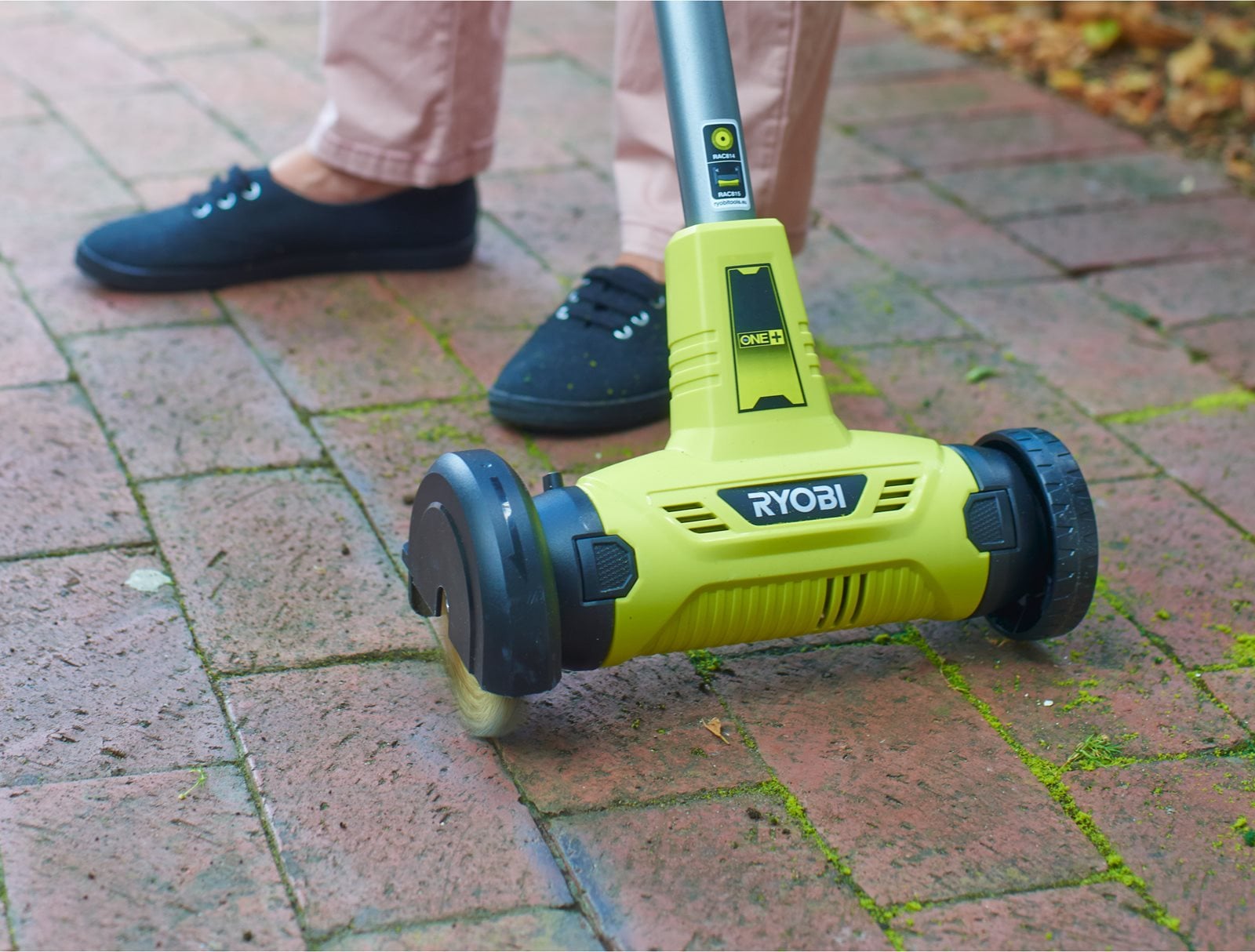 Cordless Patio Cleaner with Wire Brush | RYOBI 18V ONE+™ RY18PCA-0