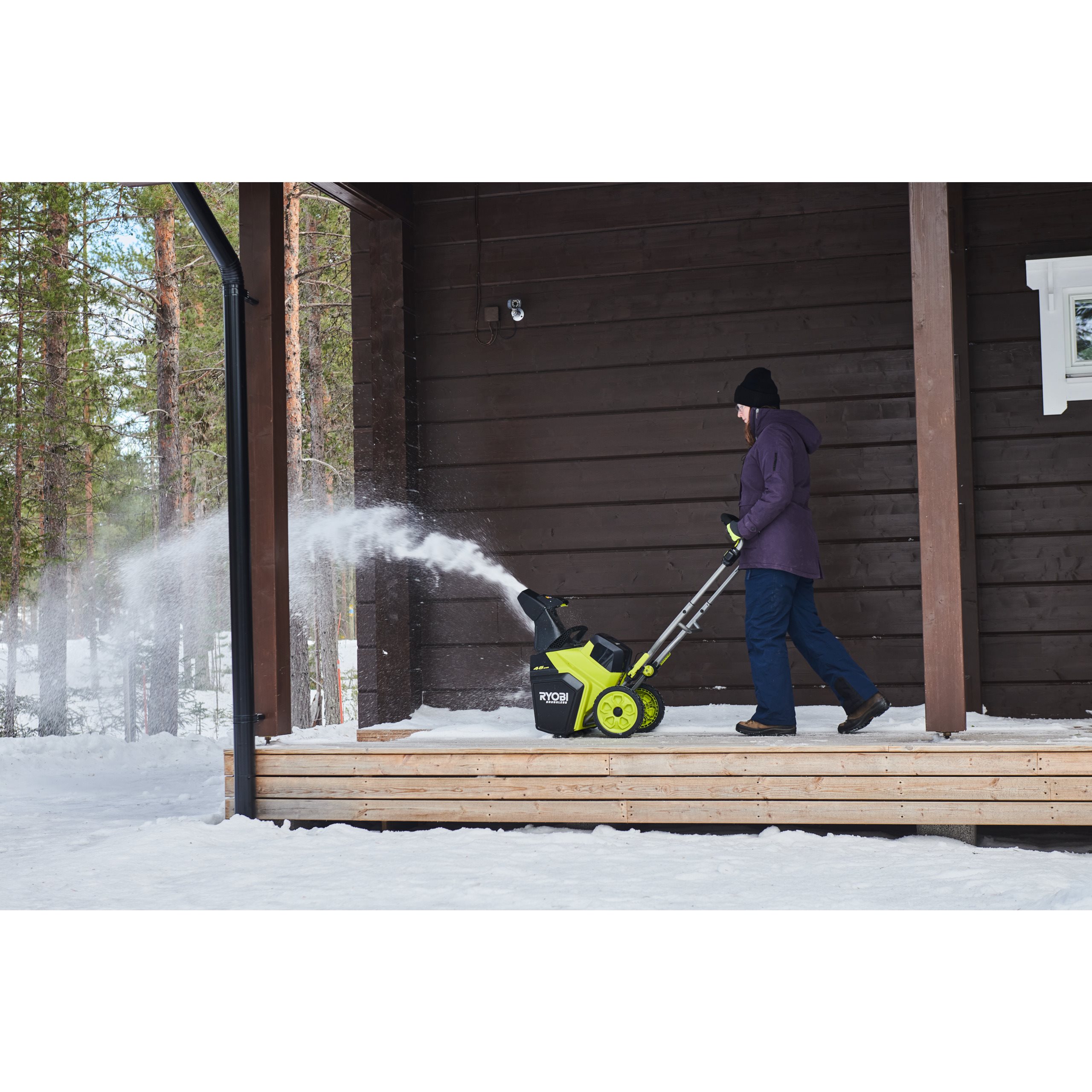 Lumilinko 45 cm, hiiliharjaton 18V ONE+ (2 x 4,0 Ah) | RYOBI