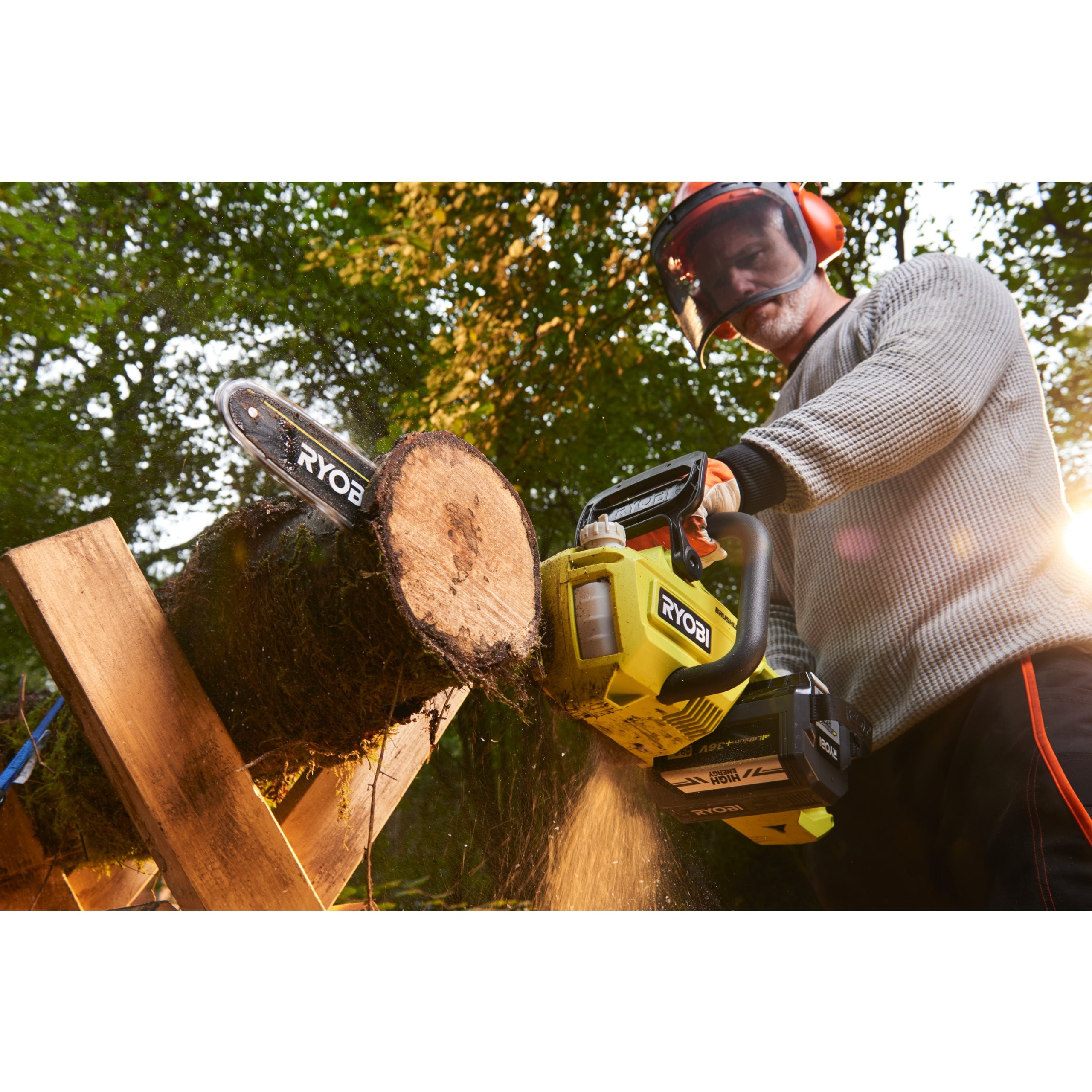 MAX POWER Børsteløs Motorsag 35 cm | Ryobi